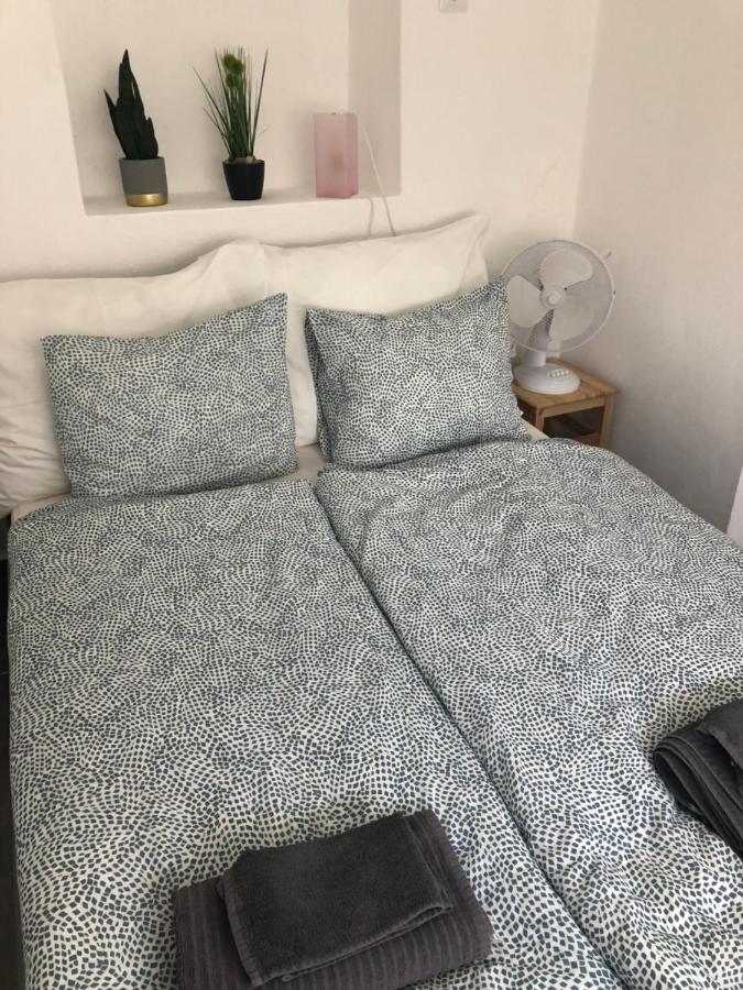 Dalia Apartman Gyoemro Luaran gambar